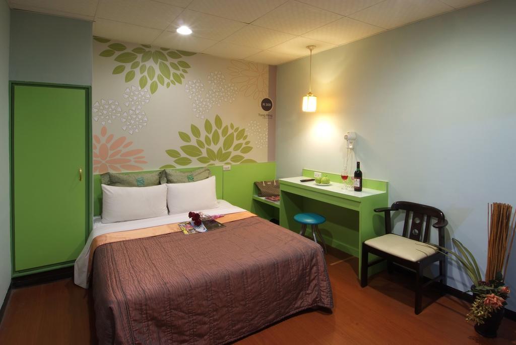 Tong Bing Express Hotel Hsinchu City Room photo