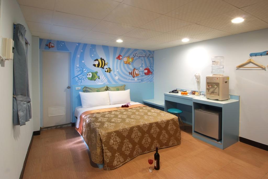 Tong Bing Express Hotel Hsinchu City Room photo